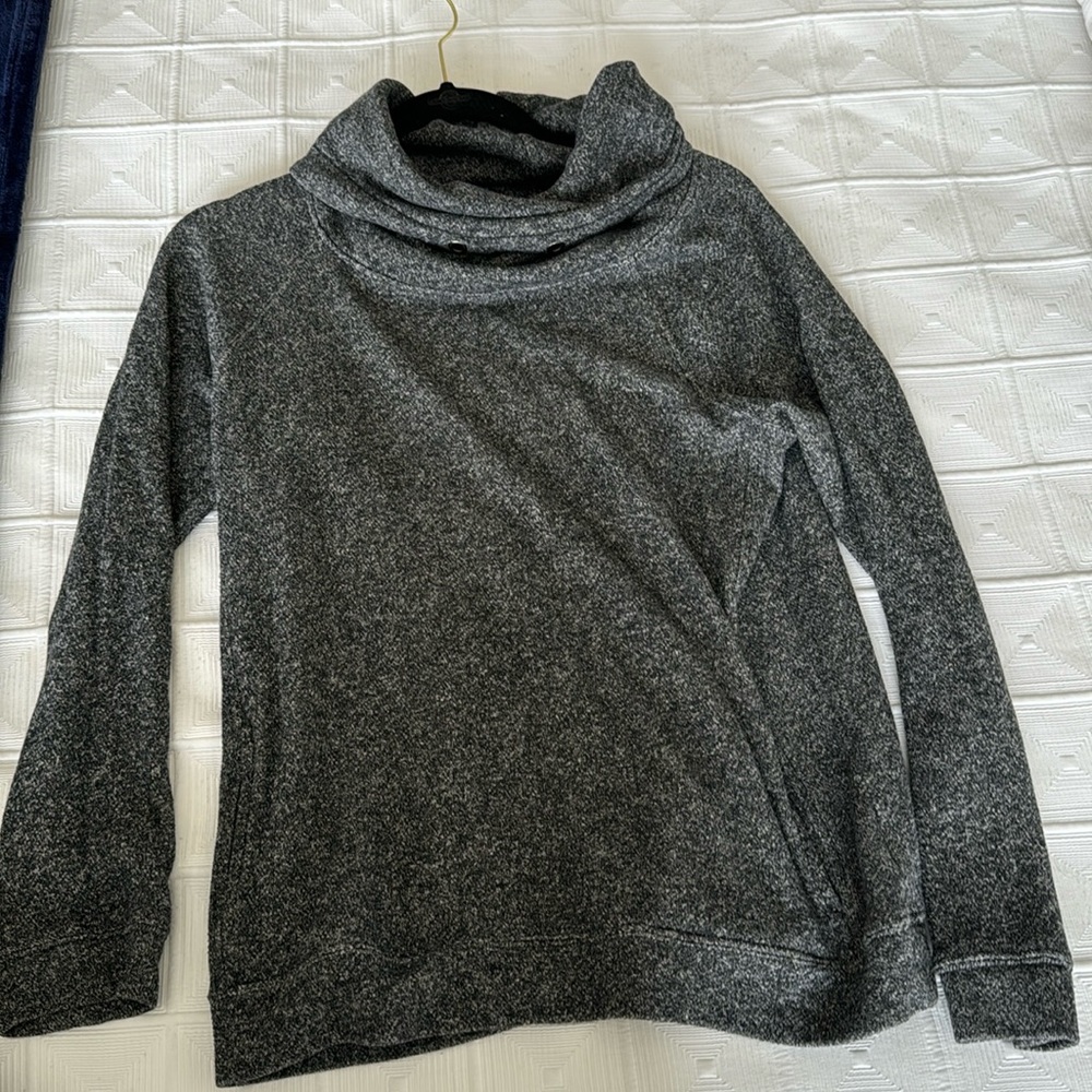 Grey sweater